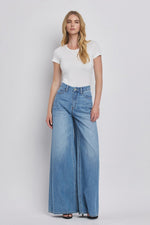 Olivia Super High Rise Wide Leg Jean | Medium Wash | Full Length