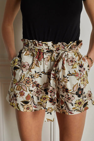 
            
                Load image into Gallery viewer, Billie Ecru Shorts | Floral Print | Made in France
            
        