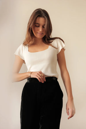 
            
                Load image into Gallery viewer, Maureen Knitwear Top | Winter White
            
        