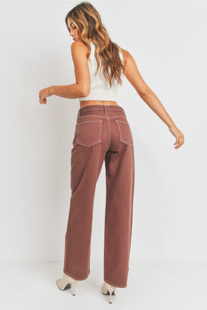 
            
                Load image into Gallery viewer, Reese Retro Straight Jeans | Walnut
            
        
