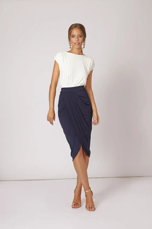 
            
                Load image into Gallery viewer, Olivia Pencil Skirt in Navy Blue
            
        